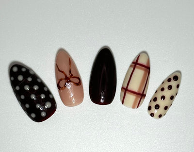 🍂 Falling For You — Press-On Nail Set